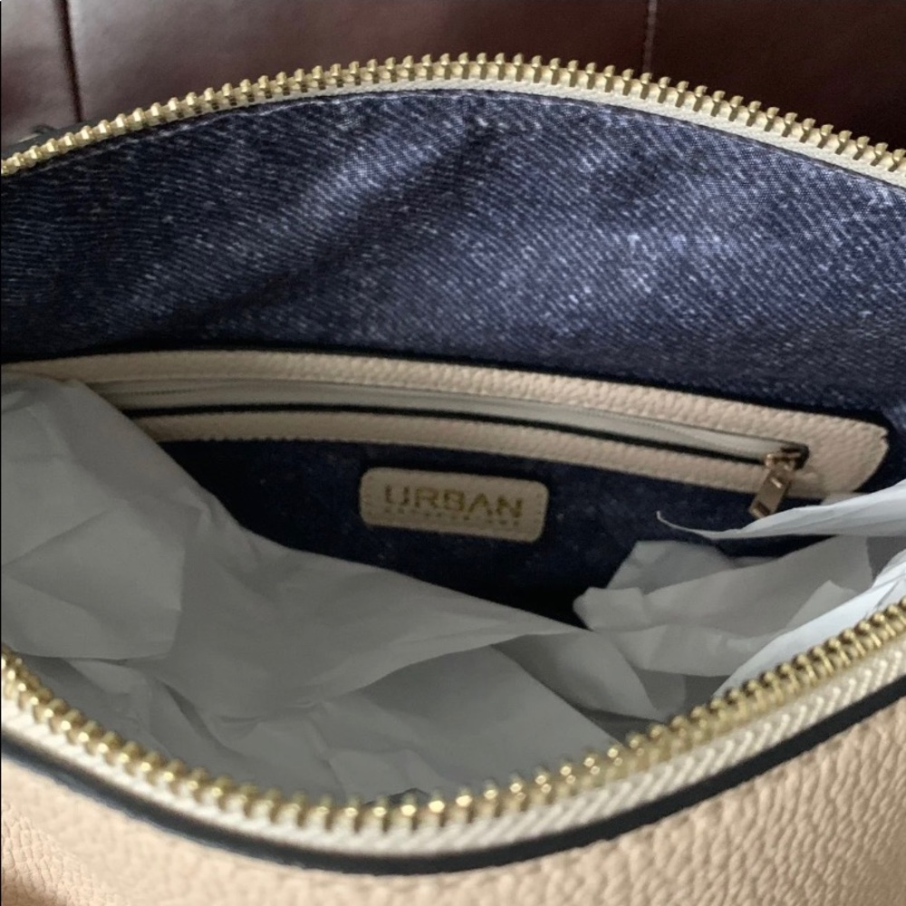 Handbag - Picture 3 of 3